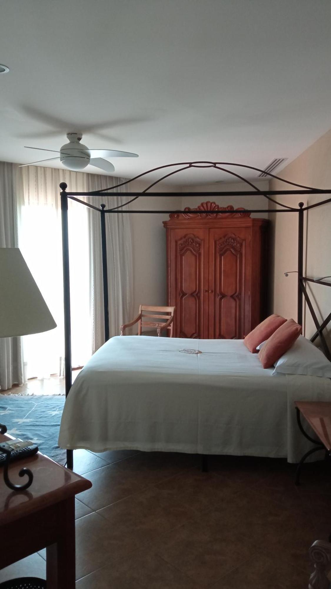 Deluxe Double Room Balcony 1