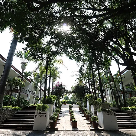 Mision Grand Cuernavaca-2